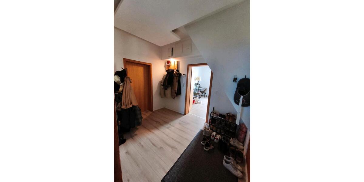 Dachgeschoßwohnung Witten Heven - 4.5 Zimmer, 92 m&sup2;, 1.000&euro; | Angebot:25225258