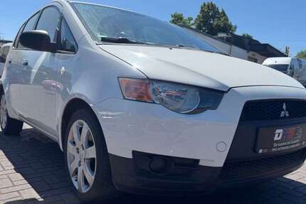 Mitsubishi Colt 157.400 km 2.990 € Dinslaken 46537