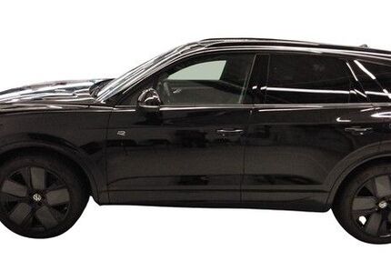 VW Touareg 17.799 km 79.880 € Wesel 46483