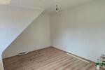 Dachgeschoßwohnung Essen Stadtbezirk VIII - 2.5 Zimmer, 57 m&sup2;, 760&euro; | Angebot:26347692