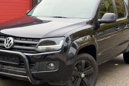 VW Amarok 156.547 km 7.999 &euro; Gelsenkirchen 45884