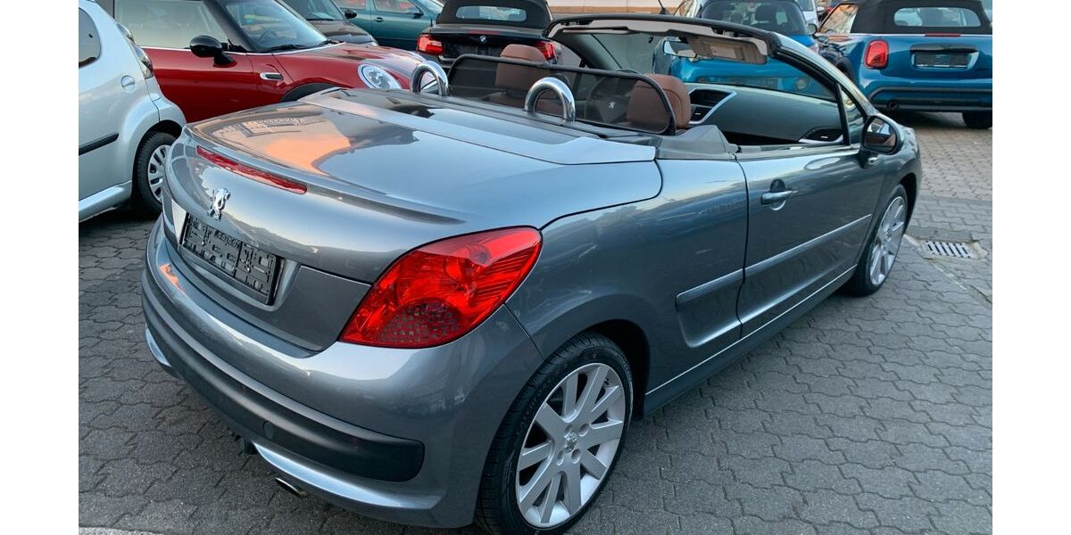 Peugeot 207 108.000 km 5.850 &euro; Moers 47443