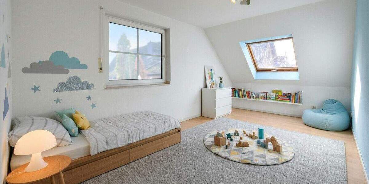 Doppelhaushälfte Duisburg / Huckingen Huckingen - 6 Zimmer, 150 m&sup2;, 579.000&euro; | Angebot:25070521