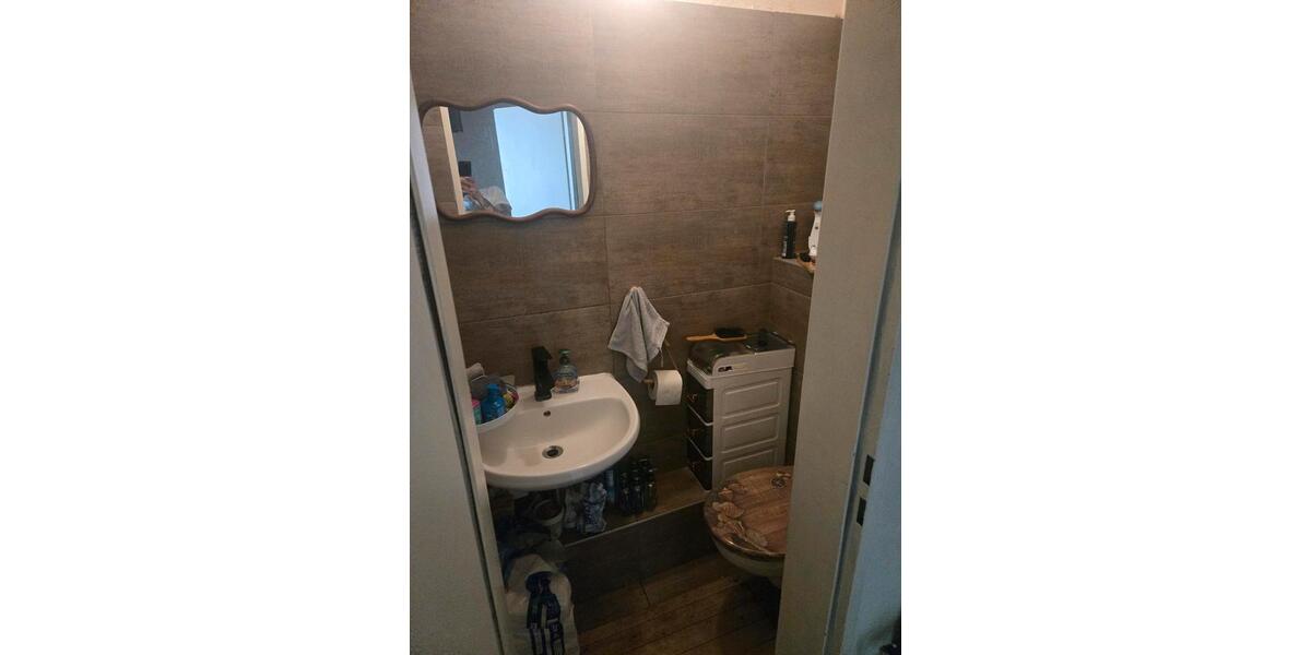 Maisonettenwohnung Duisburg Rheinhausen - 4 Zimmer, 83 m&sup2;, 1.000&euro; | Angebot:26235802