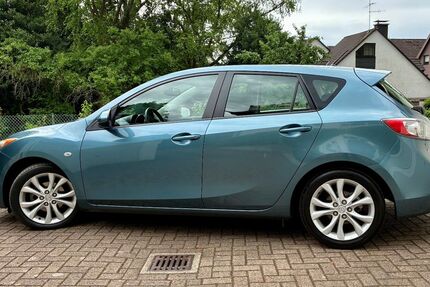 Mazda 3 86.000 km 6.300 &euro; Essen 45289