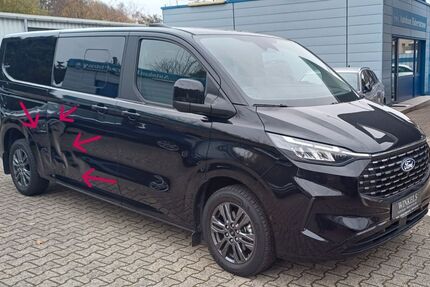 Ford Tourneo Custom 10.300 km 46.480 € Essen 45307
