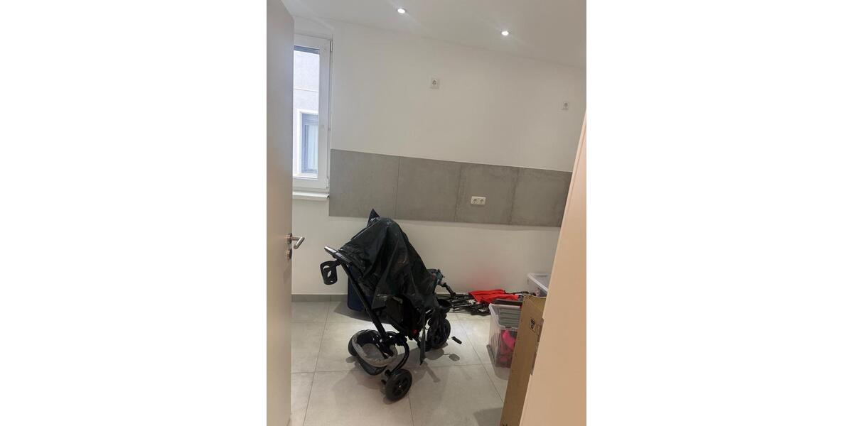 Erdgeschoßwohnung Gelsenkirchen Gelsenkirchen-Mitte - 3 Zimmer, 66 m&sup2;, 950&euro; | Angebot:26302886