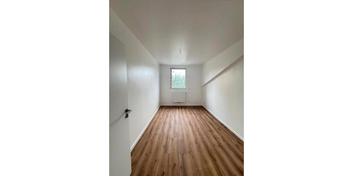 3 zimmer wohnung in bottrop plus neue Balkon 3 zimmer