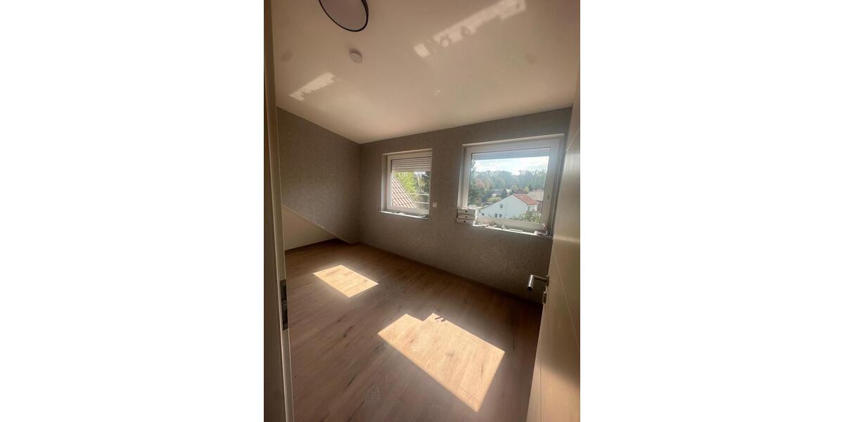 Maisonettenwohnung Herne Baukau - 4 Zimmer, 120 m&sup2;, 1.200&euro; | Angebot:26312929