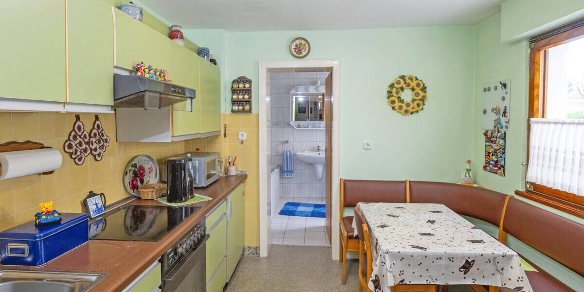 Reihenmittelhaus Moers Hülsdonk - 5 Zimmer, 126 m&sup2;, 250.000&euro; | Angebot:26733179
