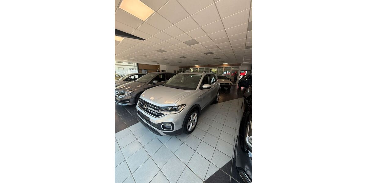 VW T-Cross 14.130 km 19.100 € Wülfrath 42489