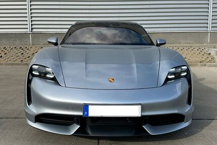 Porsche Taycan 89.570 km 74.900 &euro; Essen 45327
