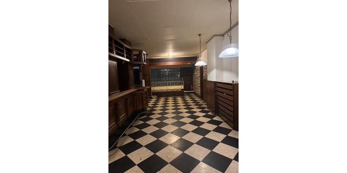 Zu Vermieten LadenlokalePizzeriaRestaurantimbissCafe zimmer