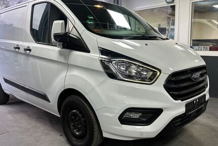 Ford Transit Custom 183.000 km 11.300 &euro; Essen 45356