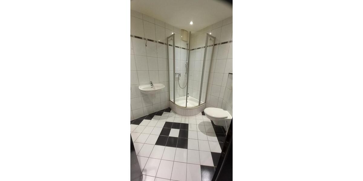 4 Zimmer Wohnung in Velbert Am Berg auch freiberuflich nutzbar 4 zimmer