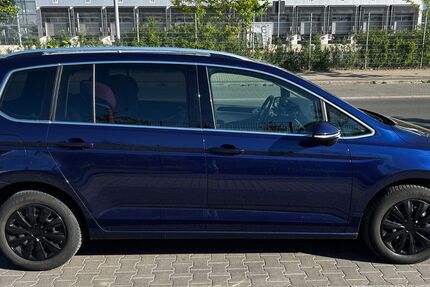 VW Touran 143.000 km 17.200 &euro; Herne 44652