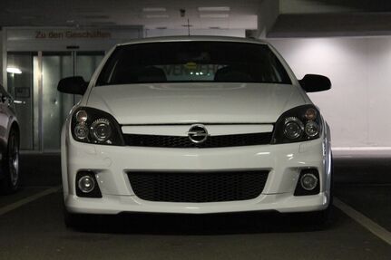 Opel Astra H