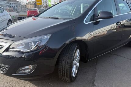 Opel Astra 86.700 km 8.900 &euro; Sprockhövel 45549