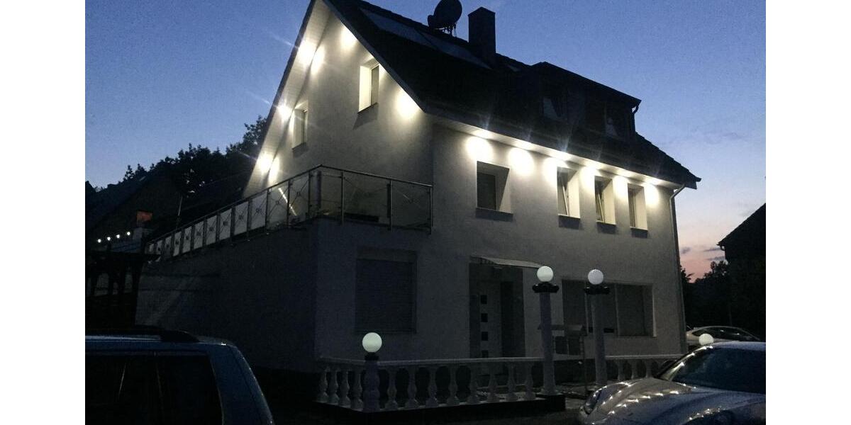 Erdgeschoßwohnung Oberhausen Rothebusch - 4.5 Zimmer, 130 m&sup2;, 1.600&euro; | Angebot:26238290