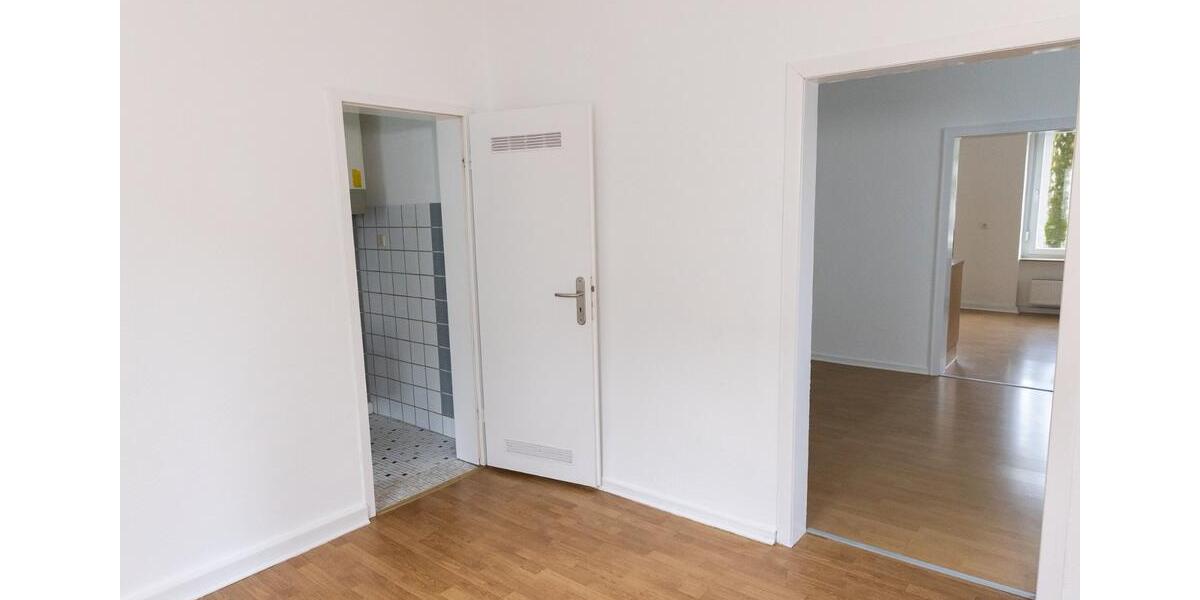 2 12 Zimmer Wohnung zu vermieten zentral gelegen stadtnah 2.5 zimmer