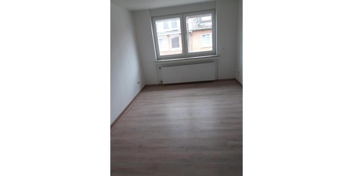 Etagenwohnung Wesel - 3 Zimmer, 98 m&sup2;, 259.000&euro; | Angebot:27620905