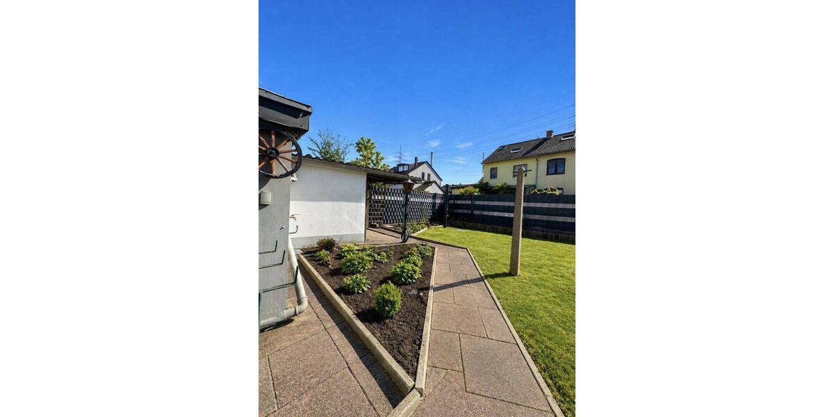 Reihenendhaus Recklinghausen Hochlarmark - 3 Zimmer, 86 m&sup2;, 275.000&euro; | Angebot:26377236