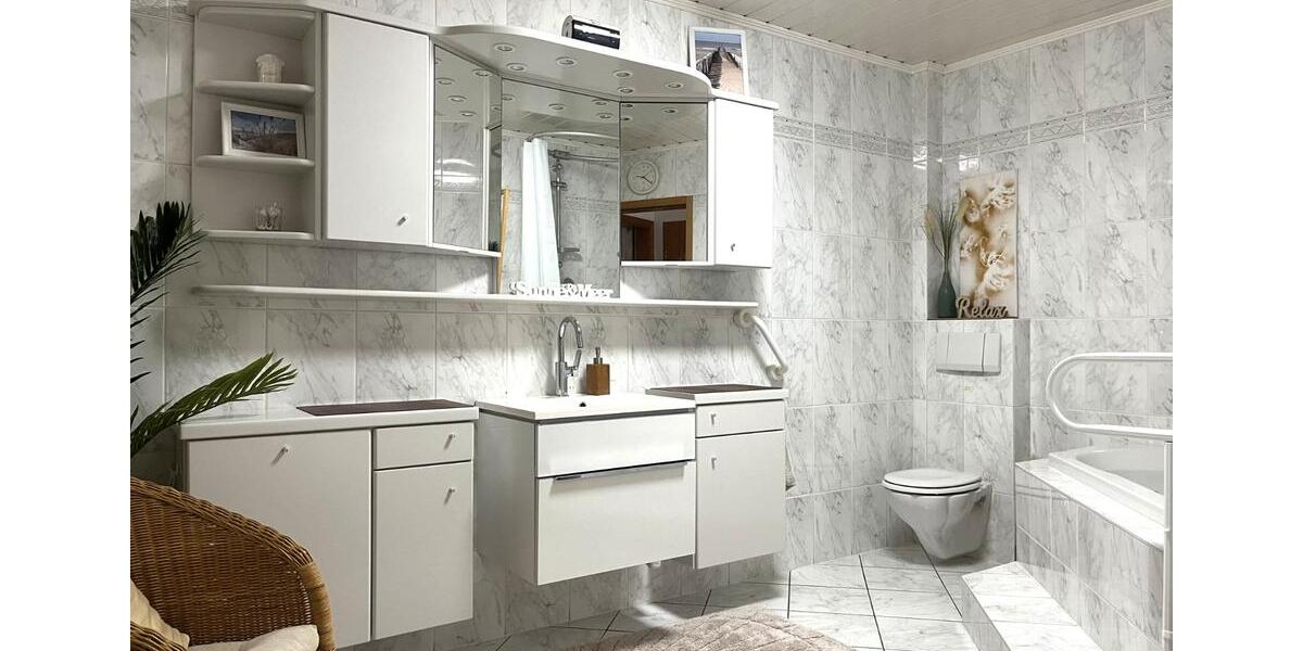 Doppelhaushälfte Gladbeck - 2.5 Zimmer, 90 m&sup2;, 1.288&euro; | Angebot:27615780