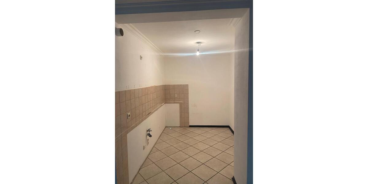 Wohnung zu vermieten 72 qm EG 1 zimmer