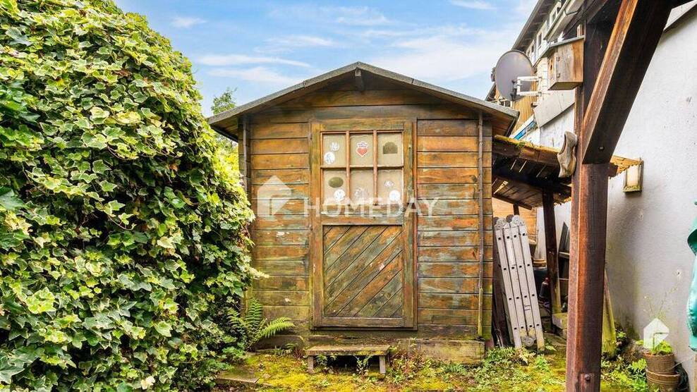 Attraktives Mehrfamilienhaus mit 3 Wohneinheiten in ruhiger Lage