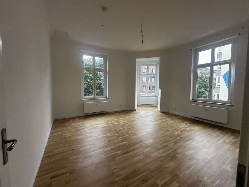 Wohnung zum Mieten in Düsseldorf 1.700 € 114 m²