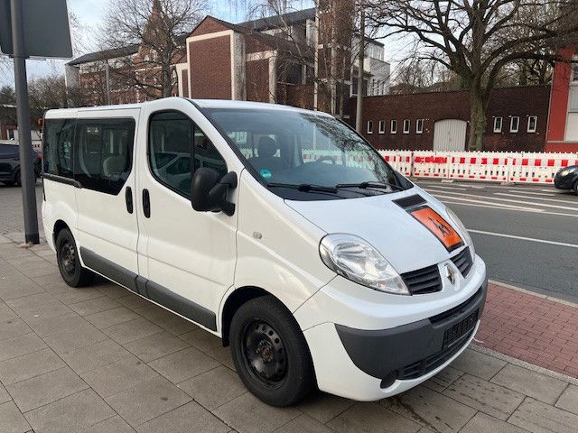 Renault Trafic 235.000 km 8.271 &euro; Essen 45138