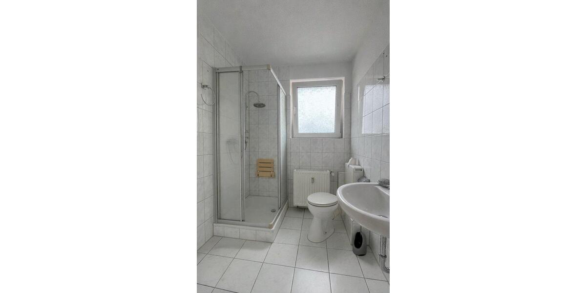 Etagenwohnung Duisburg Essenberg - 3 Zimmer, 87 m&sup2;, 750&euro; | Angebot:26338821
