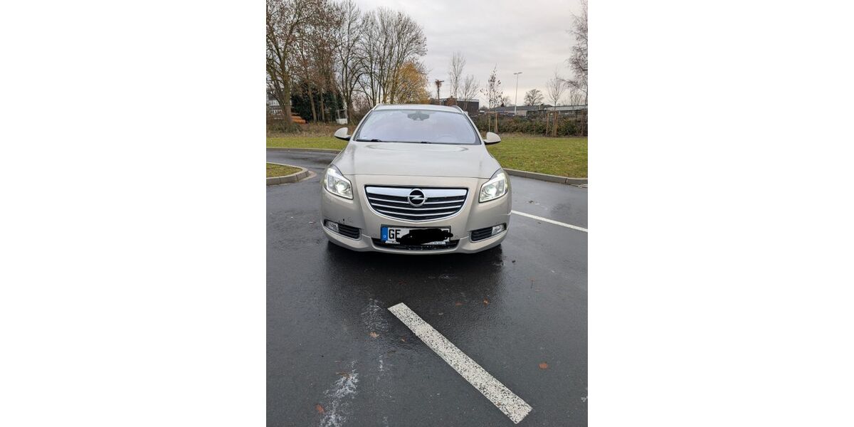 Opel Insignia 133.500 km 5.999 &euro; Gelsenkirchen 45889