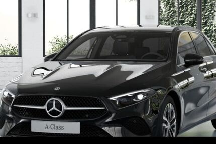 Mercedes-Benz A 200 9.900 km 39.990 &euro; Duisburg 47138