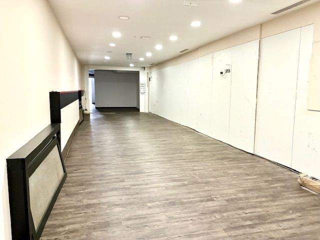 Gewerbeobjekt Rheinberg - 3 Zimmer, 1.500&euro; | Angebot:25692677