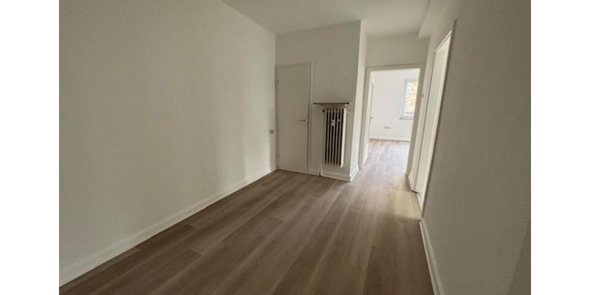 Etagenwohnung Essen Stadtbezirk II - 2 Zimmer, 63 m&sup2;, 690&euro; | Angebot:25305662