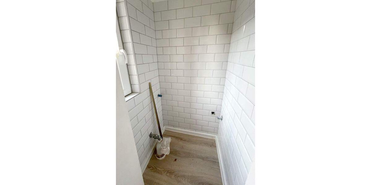 Mehrfamilienhaus, Wohnhaus Bottrop Eigen - 7 Zimmer, 94 m&sup2;, 195.000&euro; | Angebot:24834614