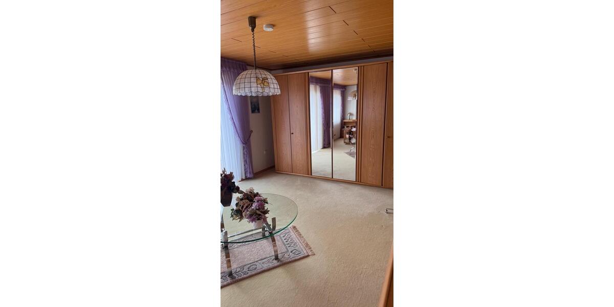 Einfamilienhaus Dinslaken - 7 Zimmer, 126 m&sup2;, 358.000&euro; | Angebot:26649660