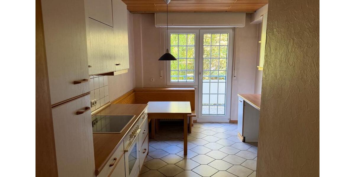 Etagenwohnung Gelsenkirchen Gelsenkirchen-Mitte - 4.5 Zimmer, 120 m&sup2;, 1.050&euro; | Angebot:26539758