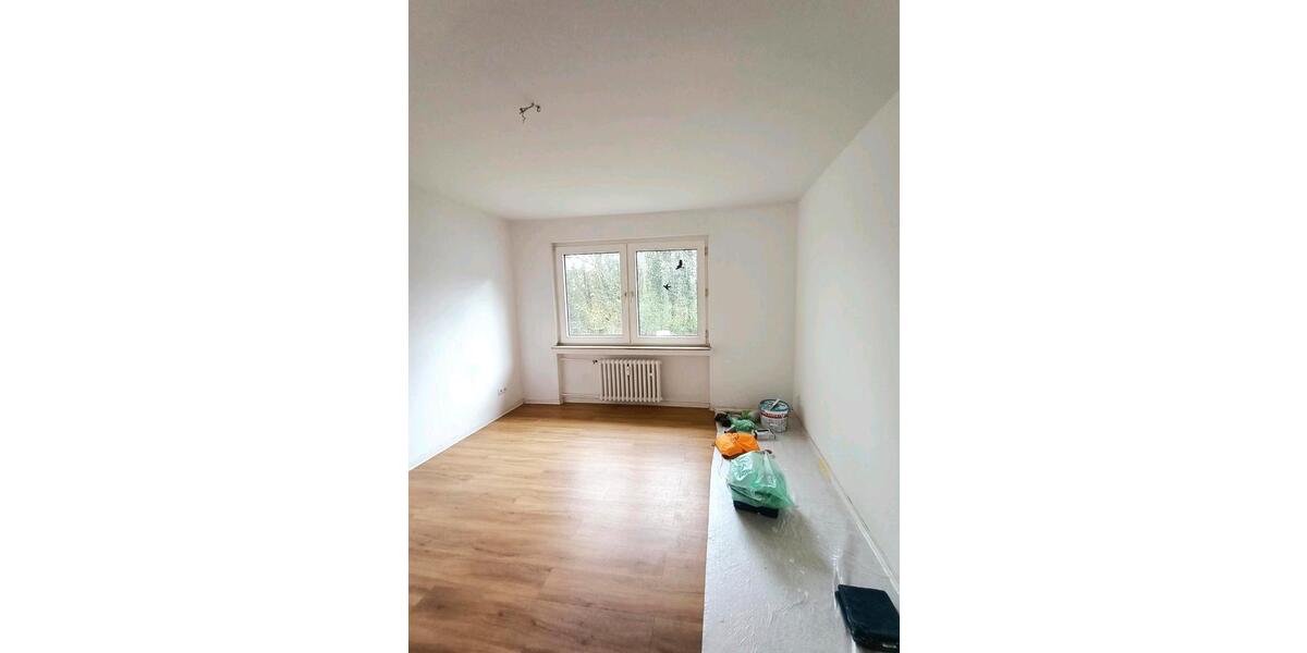 Etagenwohnung Ratingen Hösel - 3 Zimmer, 90 m&sup2;, 1.080&euro; | Angebot:26025001