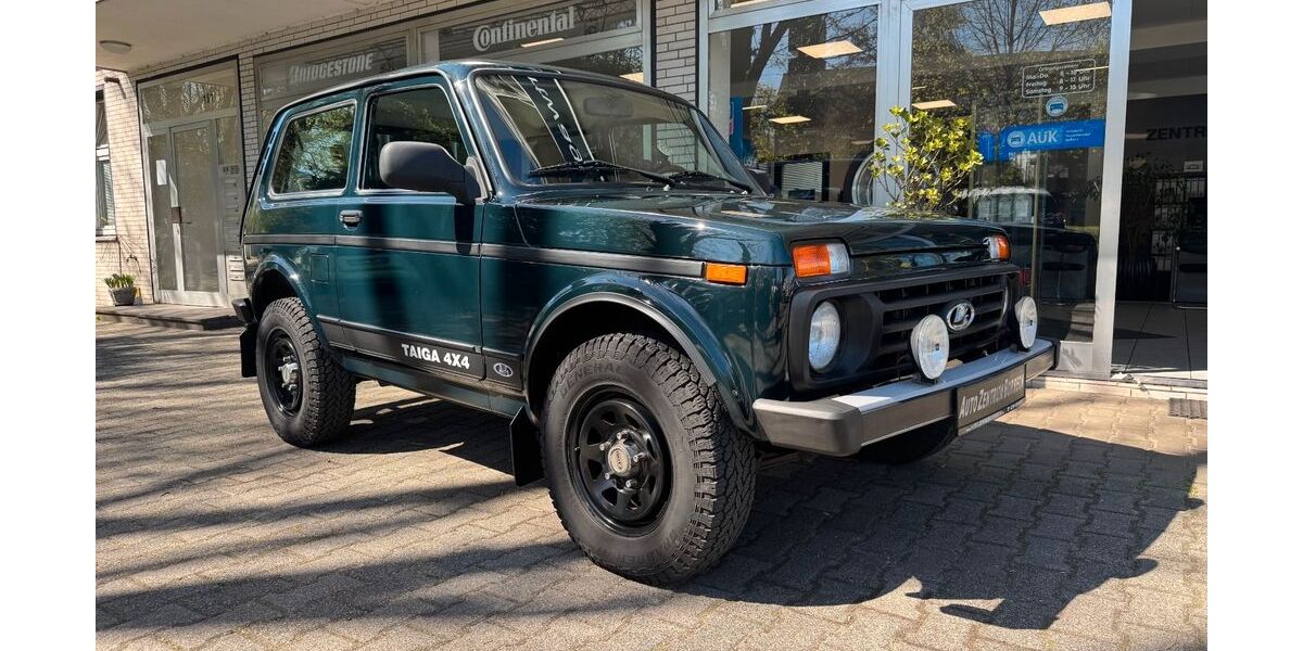 Lada Taiga 67.850 km 8.490 &euro; Essen 45355