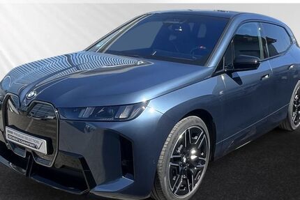 BMW iX 8.193 km 88.900 &euro; Wesel 46485