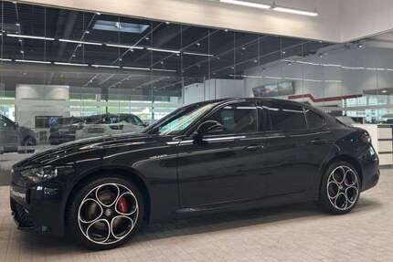 Alfa Romeo Giulia 14.010 km 36.880 &euro; Oberhausen 46049