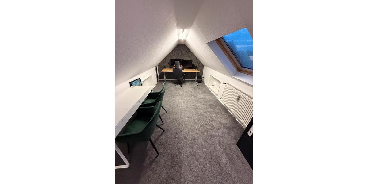 Dachgeschoßwohnung Herten - 4 Zimmer, 82 m&sup2;, 580&euro; | Angebot:26399835