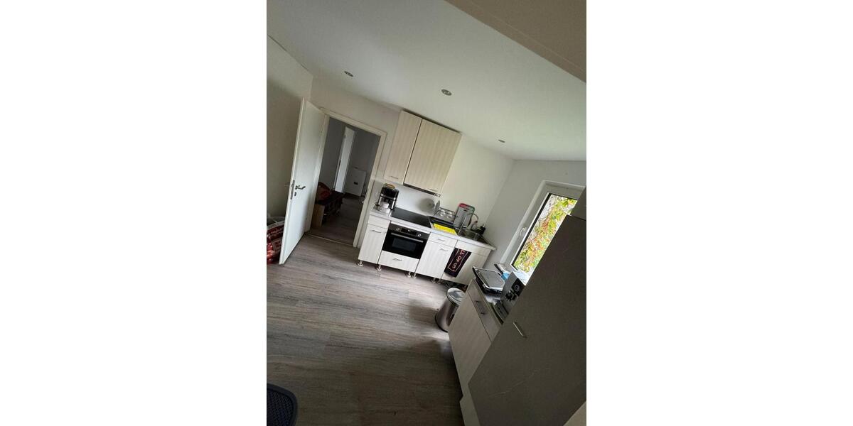 Helle 3,5 Zimmer Wohnung mit Möblierung in Zentrale Lage in Wese 3.5 zimmer