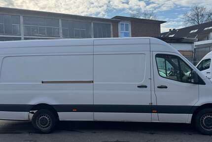 Mercedes-Benz Sprinter 304.254 km 14.161 &euro; Essen 45326