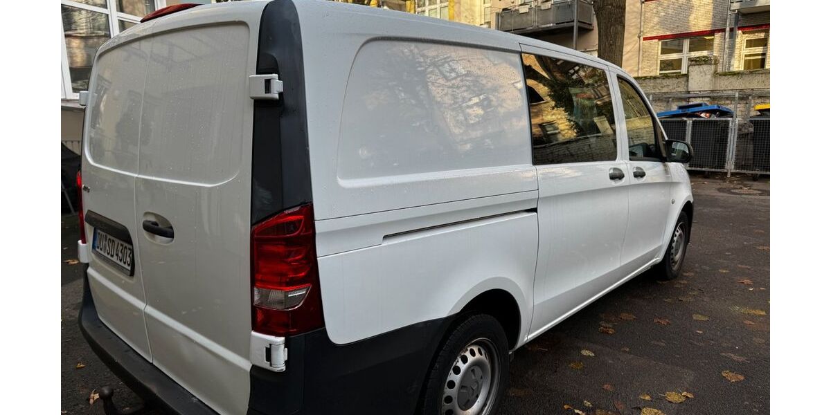 Mercedes-Benz Vito 170.000 km 12.300 &euro; Duisburg 47053