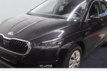 Skoda Fabia 4.589 km 15.940 € Bochum 44809