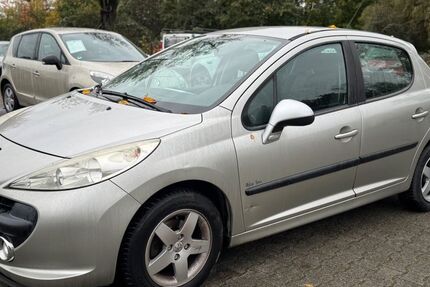 Peugeot 207 137.000 km 1.490 &euro; Recklinghausen 45665