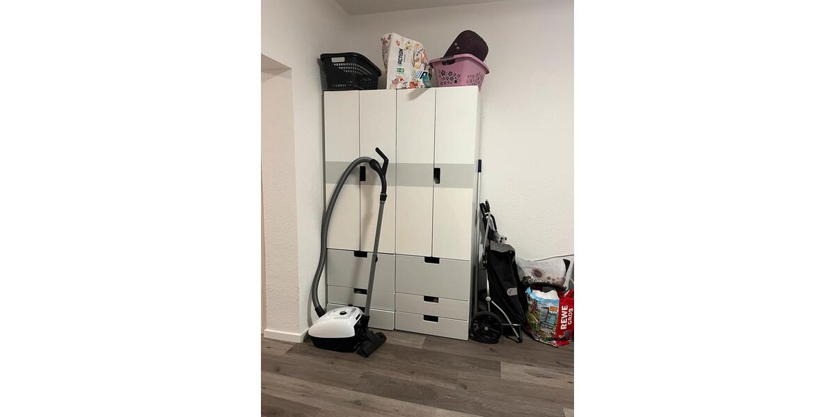 Erdgeschoßwohnung Essen Stadtbezirk VII - 4 Zimmer, 64 m&sup2;, 370&euro; | Angebot:26361256